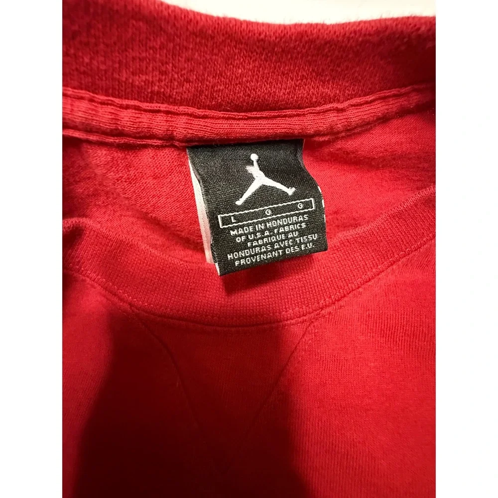 Air Jordan Wings Logo T-Shirt Mens Large Red Short Sleeve Crew Neck Vintage Y2K